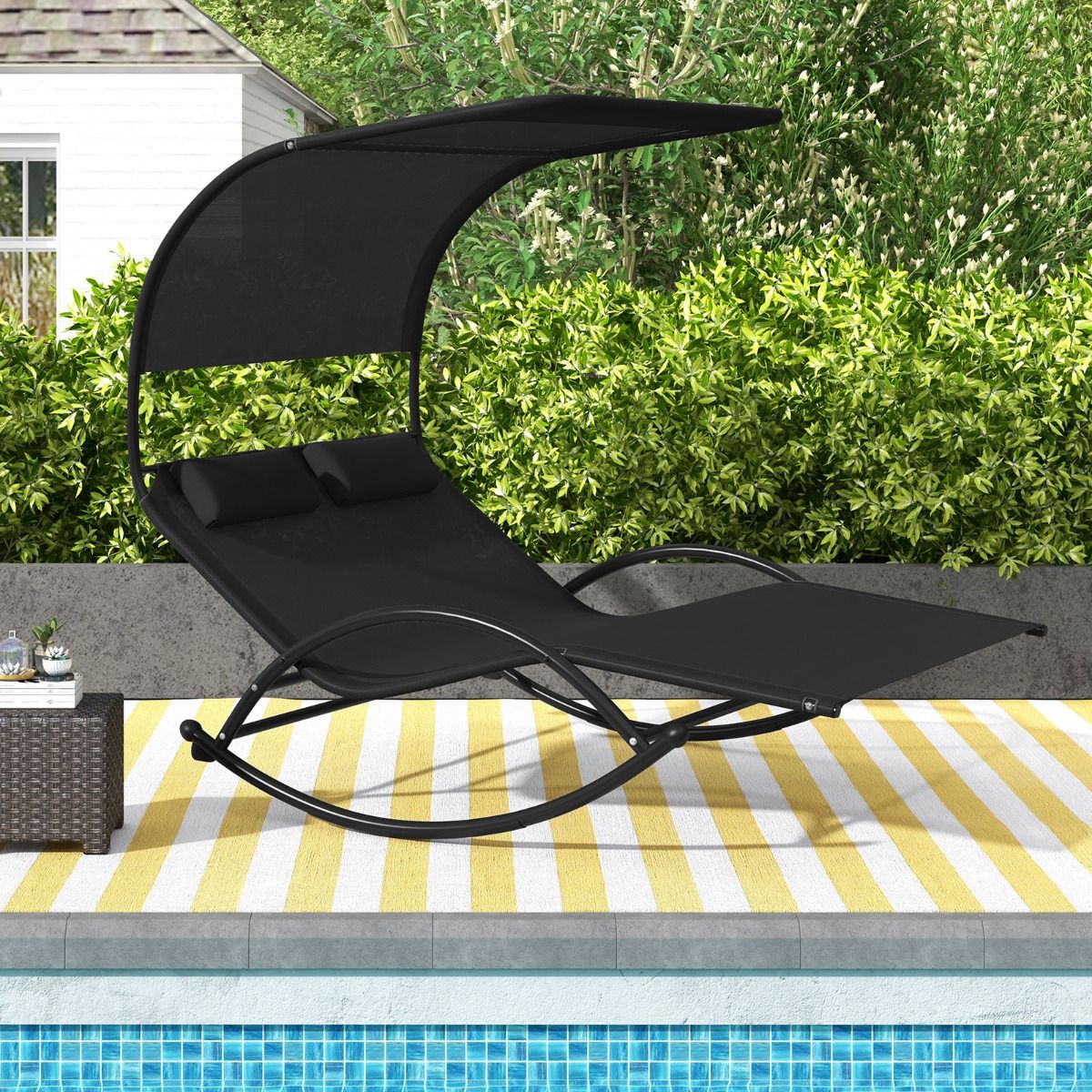 Chaise Longue Double Chaise à Bascule pour 2 Personnes 2 Appui-Têtes Amovibles Cadre en Métal Robuste Lit de Repos Ergonomique 2 Places Gris/Noir/Beige -