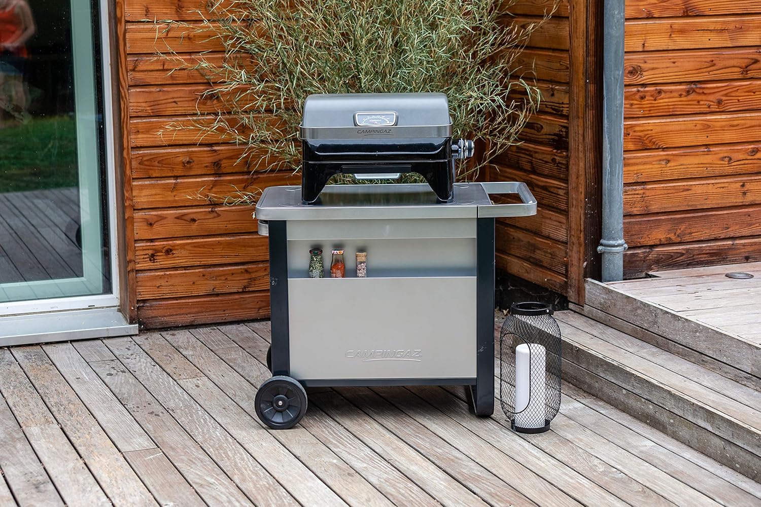 Attitude2go,Barbecue de Table  Faible fume,BBQ Portable, Couvercle,thermomtre,et Grille en Fonte,Alimentation : Cartouche de gaz CV 470 Plus,Gris