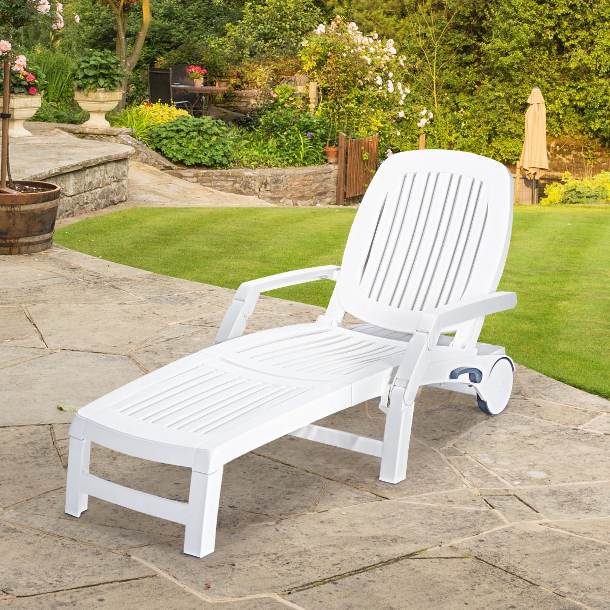 Chaise Longue Inclinable Réglable à 5 Positions avec Roues Flexibles Fauteuil Relax de Camping avec Boîte de Rangement Charge 150KG Blanc -