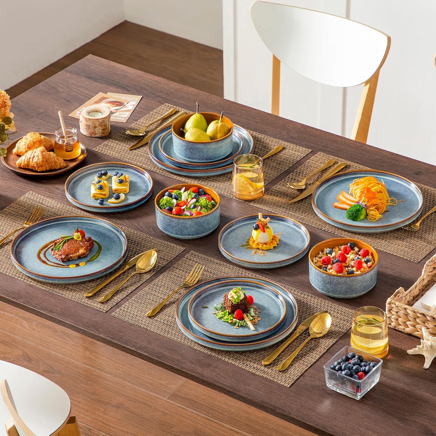 vancasso ONION Assiettes Service de Table 24 Pièces pour 8 Personnes, Service Complet en Grès - 8 Assiettes Plates, 8 Dessert et 8 Bols - Adapté au Micro-Ondes, Glaçure Gris Bleu